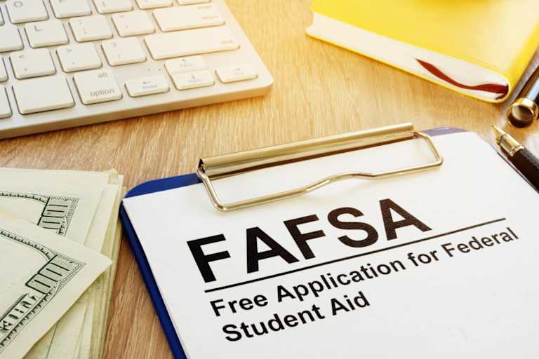 FAFSA Deadlines Rundown for 2024-25