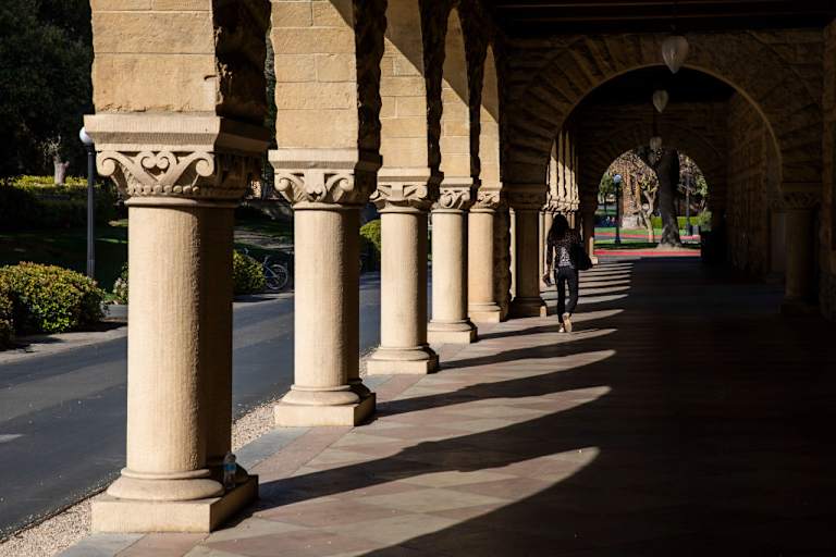 These Scholarships Help Community College Transfers Attend Top Universities