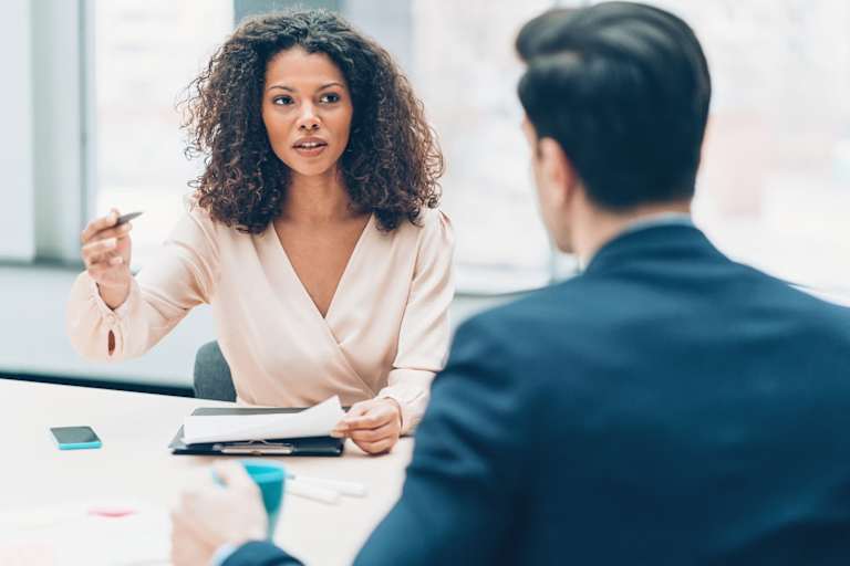 How to Tell a Boss You’re Quitting Without Burning Bridges