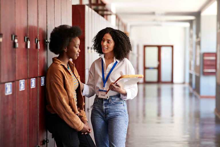 10 Best States for School Counselors to Work In
