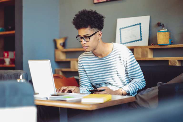 FAFSA Income Limits: How Much Income Is Too Much?