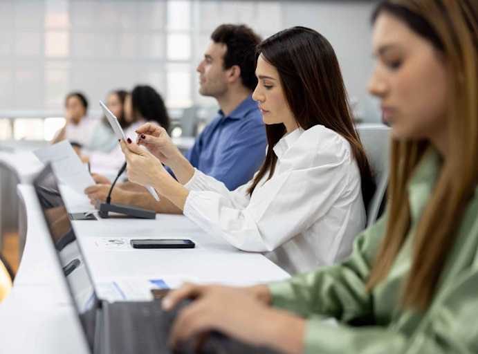 Students Want Specialized Specialized Business Master’s Degrees: Report